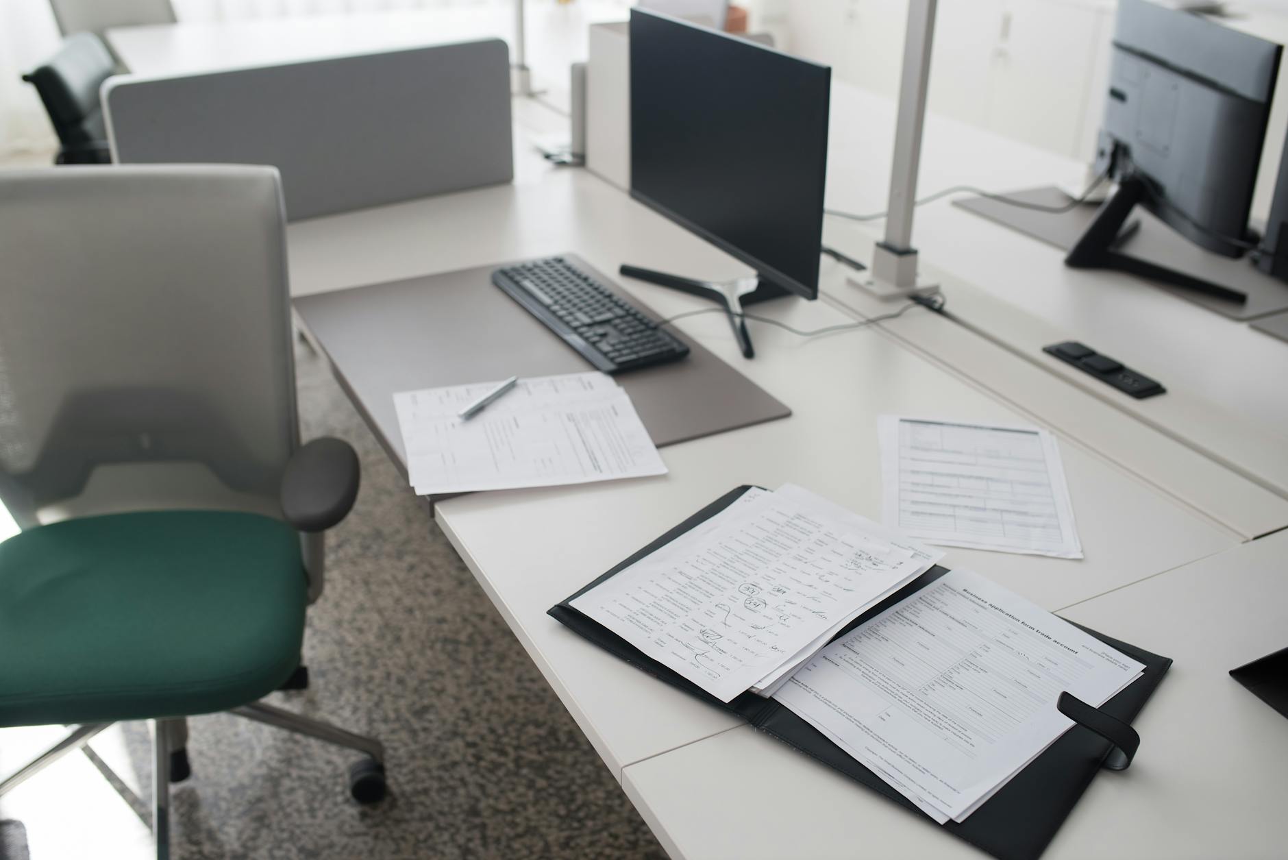 Building a Business Plan: Set Realistic Goals